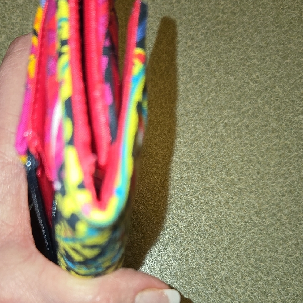 NWOT Vera Bradley Colorful Quilted Women's Wallet - Picture 7 of 13
